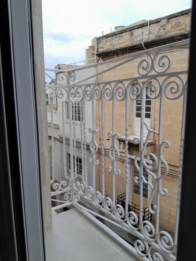 Limestone Sun Слима Экстерьер фото